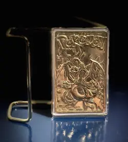 1999 NINTENDO CHARIZARD LIMITED EDITION 23K GOLD PLATED TRADING CARD Collectors - Image 1