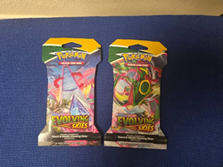 Pokemon TCG: Sword & Shield - Evolving Skies Booster Pack (Contains 10 Cards) 820650808777 - Image 1