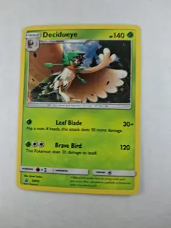 DECIDUEYE SM55 SUN & MOON PROMO POKEMON (COSMO HOLO RARE, LP) - Image 5