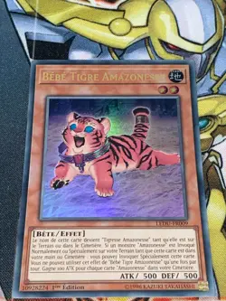 CARTE Yu Gi Oh BEBE TIGRE AMAZONESSE LEDU-FR009 1ere edition - Image 1