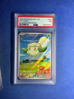 2025 POKEMON WHT EN-WHITE FLARE ILLUSTRATION RARE #090 COTTONEE PSA 7 - Image 1