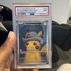 Pikachu with Grey Felt Hat 085 Sv: Scarlet & Violet Promo Cards Regular - Image 1