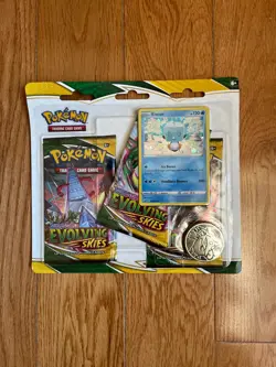 Pokemon TCG Sword & Shield Evolving Skies 3 Pack Blister + Eiscue Promo Card - Image 1