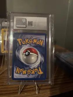 CGC 8.5 Articuno 17/62 Pokemon Fossil 1st Edition - Image 2
