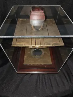 Yu-Gi-Oh! Millennium Puzzle Duelist King Champion Trophy 2003 Konami Authentic - Image 4