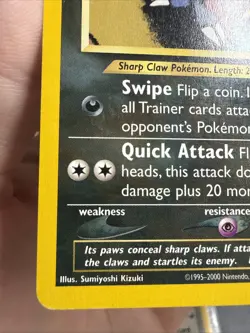 Pokemon TCG Sneasel Neo Revelation Card 24/64 Unlimited Rare - Image 2