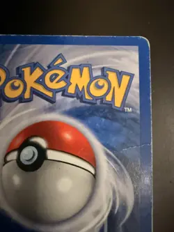 1st Edition Machamp 8/102 Base Set Holo 1999 Pokemon Card - damaged - Image 5