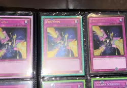 Yu-Gi-Oh Trap Stun PGLD-EN090 Gold Rare 1st Edition Misprint - Image 1