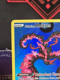 Galarian Moltres SWSH284 SWSH: Sword & Shield Promo Cards Holo - Image 2