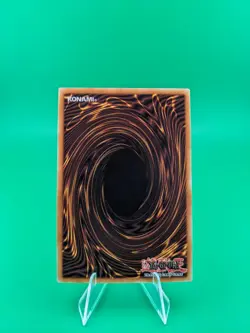 Yu-Gi-Oh! Blue-Eyes White Dragon (8th Art) RA04-EN108 Platinum Secret Rare - Image 4