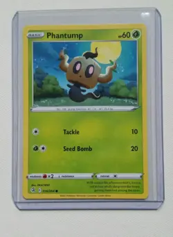 Pokemon TCG Fusion Strike: Phantump (016/264) - Common - Near Mint - Image 1
