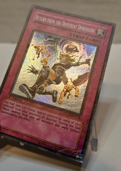 Return from the Different Dimension DPKB-EN038 Super Rare 1st Edition Yugioh 916 - Image 3