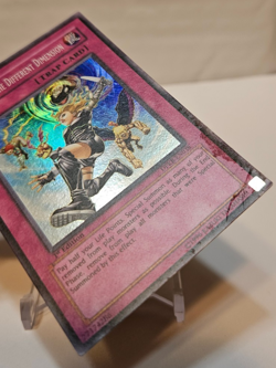 Return from the Different Dimension DPKB-EN038 Super Rare 1st Edition Yugioh 916 - Image 5