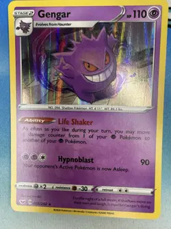 Gengar 085/202 Sword & Shield Base Holo Pokemon Card - Image 1