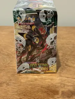 Pokemon TCG Sword & Shield Evolving Skies Booster Box Factory Sealed Minty Wrap - Image 5