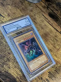 Yugioh Red-Eyes B. Dragon LOB-070 Unlimited Ultra Rare Graded AGS NM + 7.5 - Image 2