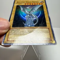 Yu-Gi-Oh! Blue-Eyes White Dragon YAP1-EN001 Ultra Rare DAMAGED - Image 5