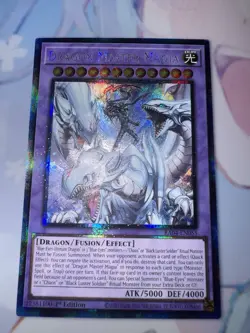 * DRAGON MASTER MAGIA * 1ST EDITION PRISMATIC COLLECTOR'S RARE RA04-EN055 YUGIOH - Image 2