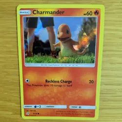 CHARMANDER 4/18 POKEMON CARD (DETECTIVE PIKACHU SET) HOLO - Image 1