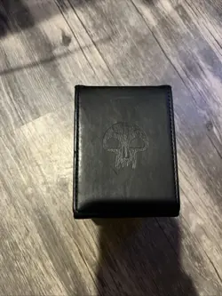 Magic: The Gathering Alcove Flip Box - Swamp - UltraPro Commander Deck Box - Image 1