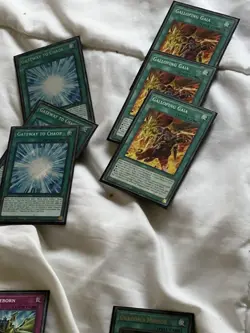 Yugioh Gaia the Dragon Champion Deck 49 Cards Fierce Knight Curse of Dragon Yugi - Image 1