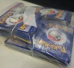 200 Vintage Pokemon Cards Lot WOTC Base Jungle Fossil Team Rocket Pikachu &More+ - Image 1