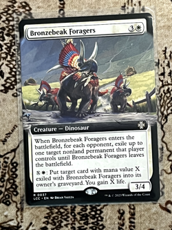 Bronzebeak Foragers (Extended Art) - The Lost Caverns of Ixalan - 37 - Image 1
