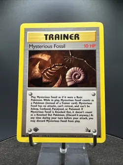 Pokemon TCG Fossil 1st Edition Mysterious Fossil Trainer 62/62 - Image 3