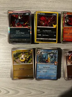 500 Pokemon Cards Bundle - 135 Holo & Reverse Holos - Huge Mixed Collection - Image 3