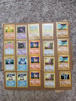 Shadowless pokemon cards lot of 20 - Image 1