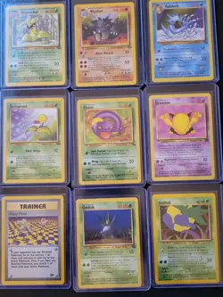 Pokemon Card lot - over 100 cards - Image 3