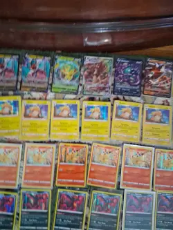 Pokemon Evolving Skies Lot Of 153 Holos And 6 V Cards. NM. - Image 3