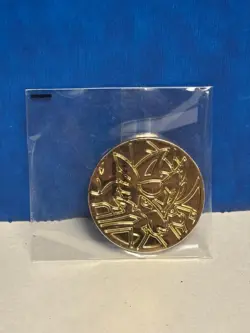 POKEMON ZACIAN ZAMAZENTA ULTRA PREMIUM COLLECTION COINS DICE MARKERS SLEEVES LOT - Image 4