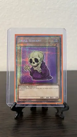 Yu-Gi-Oh! Skull Servant Chibi, BLMM-EN002, Starlight Rare - Image 1