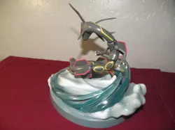 Pokemon Shiny Rayquaza Figure Hidden Fates Premium Card Holder - Image 2