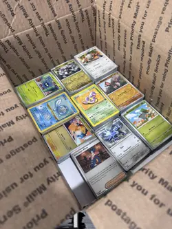 🔥 17lbs 4200+ UNSEARCHED Pokemon Bulk Lot! Some Holos & Vintage Cards LP/NM ✨ - Image 5