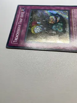 YuGiOh Secret Rare Treacherous Trap Hole Unlimited CSOC-EN089 LP - Image 5