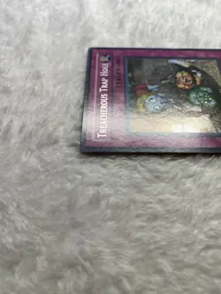 YuGiOh Secret Rare Treacherous Trap Hole 1st Edition CSOC-EN089 MP - Image 4