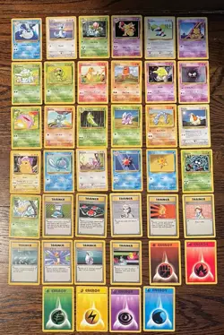 Pokemon TCG 1999 - Base Set/Jungle/Fossil LOT of 92 Cards (NO DUPLICATES) - MP - Image 1