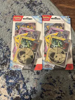 TCG Pokemon: Stellar Crown Checklane Blister Set, 3 Promo And A Coin Random Pack - Image 1