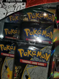 Pokemon TCG: Celebrations Lance's Charizard V Box W/ Evolving Skies & Fusion New 820650101625 - Image 2