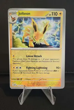 Pokemon: S&V 151 - Jolteon 135/165 RH - Twisted and Miscut Corners Error Card - Image 1