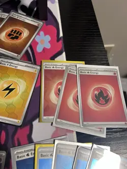 Pokemon TCG Holo Energy Lot - 25 Cards! - Image 4