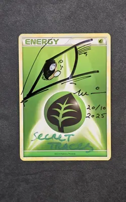 Pokemon Grass Energy Non-Holo Mewtwo Eye Moduwa Sketch Auto AUTHENTIC - Image 1