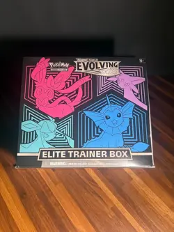 Pokemon TCG - Evolving Skies Elite Trainer Box - ETB Sealed - Image 1