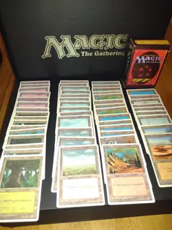 MTG 4th Edition Lands X52 With Starter Deck Box & Rule Book - Image 3