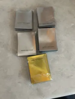 Pokemon Bulk Lot 1300+ Common Uncommon Cards,Reverse Holo,and more +accessories - Image 4