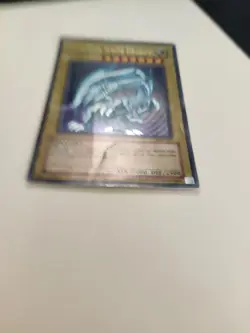 Blue-Eyes White Dragon SDK-001 Unlimited Ultra Rare HP - Image 4