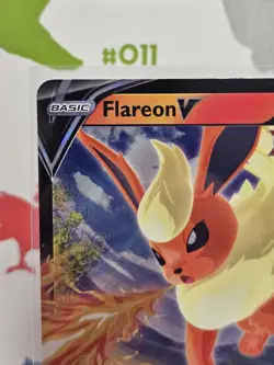 Flareon V SWSH149 SWSH: Sword & Shield Promo Cards Holo - Image 4