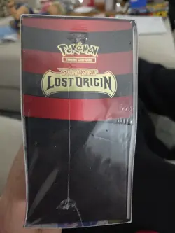 Pokemon TCG: Sword & Shield Lost Origin Elite Trainer Box ETB New/Sealed - Image 3